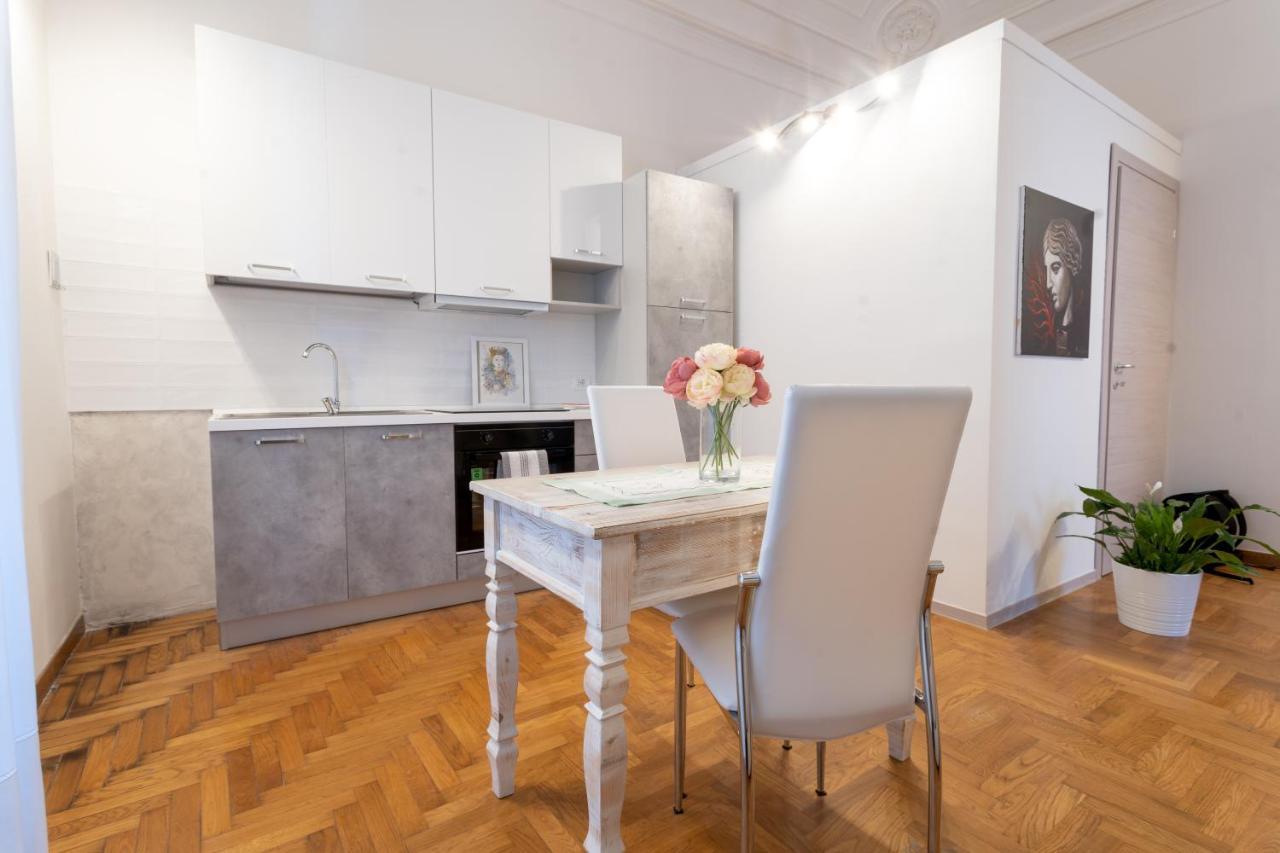 Casa Vacanze Il Duomo كاتانيا المظهر الخارجي الصورة